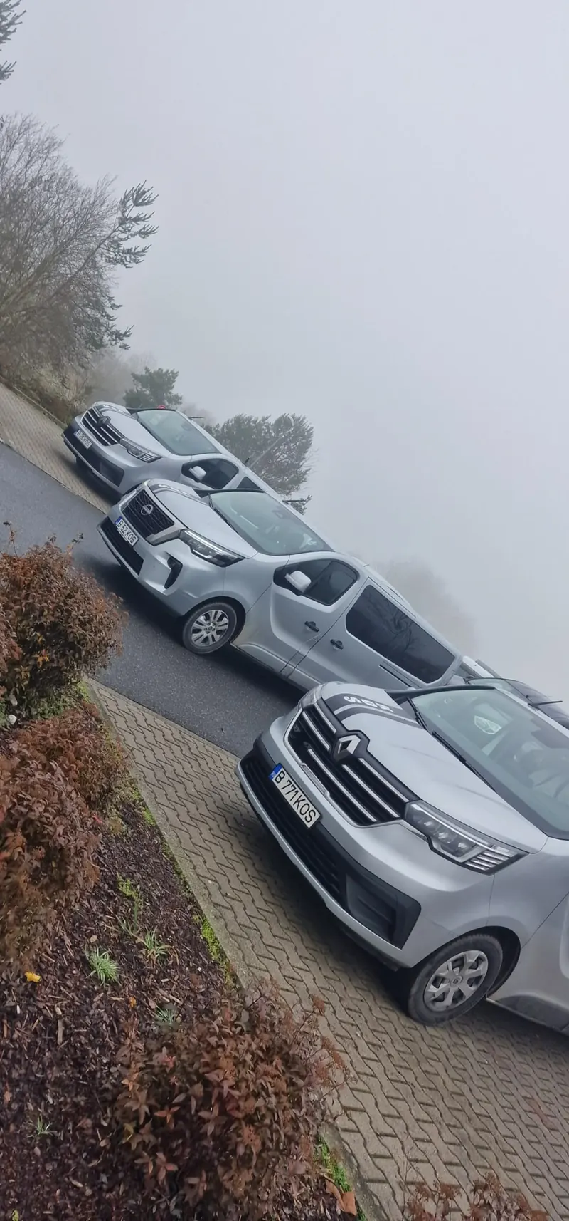 Flota KOS Exclusive Auto – trei microbuze noi